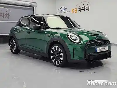 Mini Cooper 2021 2.0 автомат (гидро), миниатюра 2