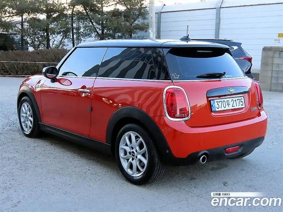 Mini Cooper 2021 1.5 автомат (гидро), фото 3