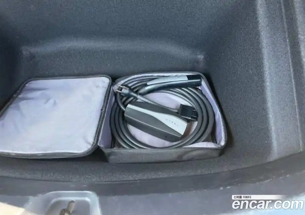 Tesla Model 3 2022 0.1 гидро, фото 12