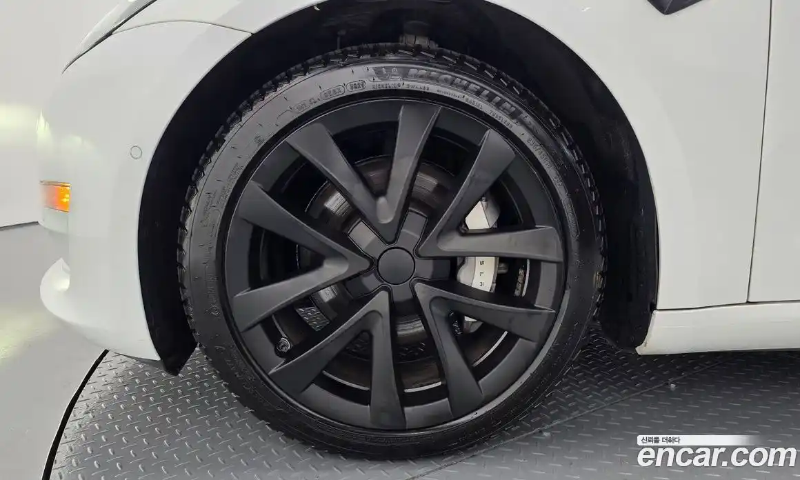 Tesla Model 3 2021 0.2 гидро, фото 5