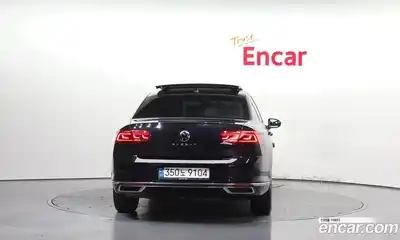 Volkswagen Passat 2022 2.0 автомат (гидро), миниатюра 4