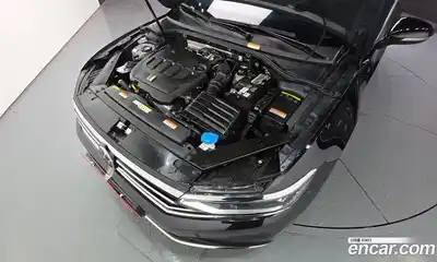 Volkswagen Passat 2022 2.0 автомат (гидро), миниатюра 6