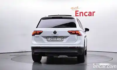 Volkswagen Tiguan 2019 2.0 автомат (гидро), миниатюра 4