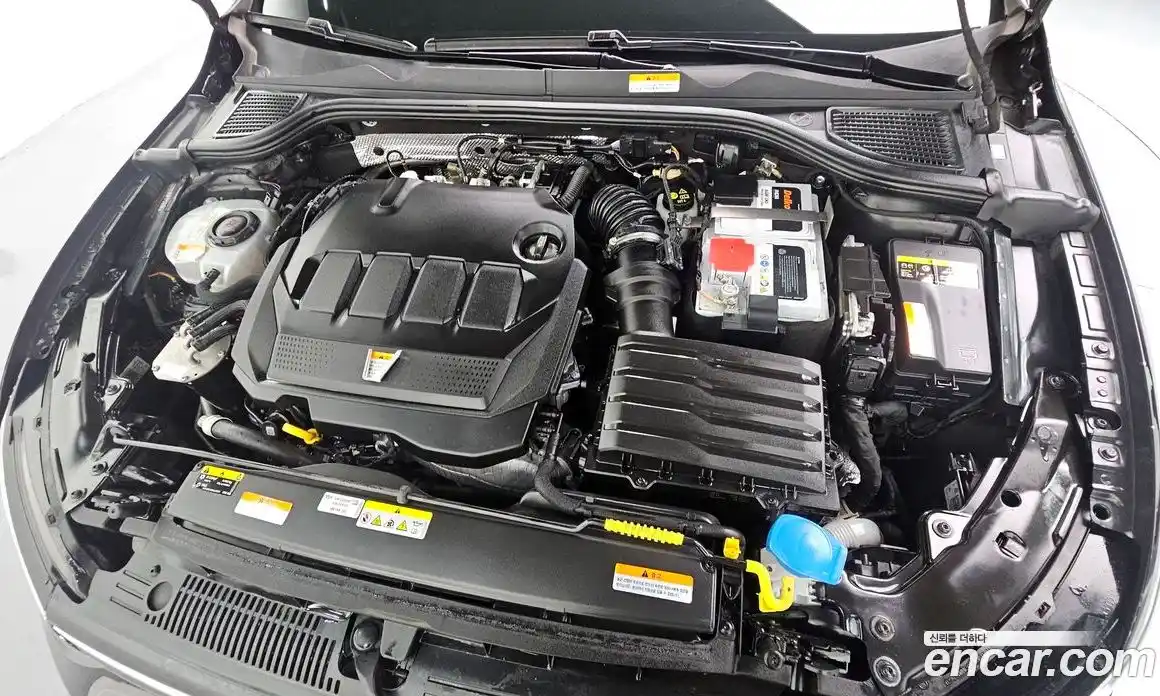 Volkswagen Golf 2022 2.0 автомат (гидро), фото 6