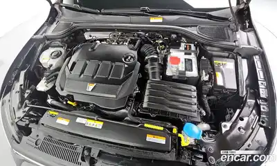 Volkswagen Golf 2022 2.0 автомат (гидро), миниатюра 6