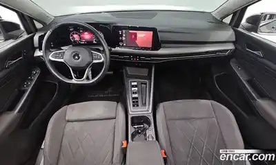 Volkswagen Golf 2022 2.0 автомат (гидро), миниатюра 10