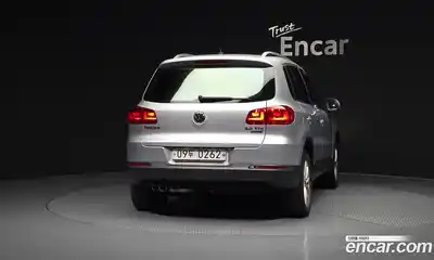 Volkswagen Tiguan 2015 2.0 автомат (гидро), миниатюра 4