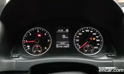 Volkswagen Tiguan 2015 2.0 автомат (гидро), миниатюра 8