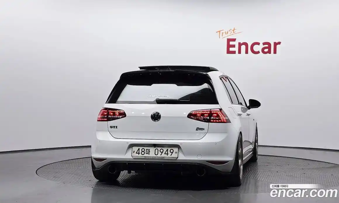 Volkswagen Golf 2015 2.0 автомат (гидро), фото 4