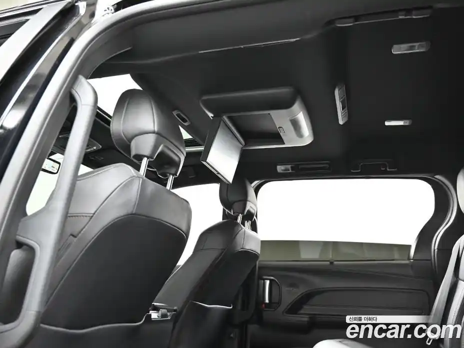 Toyota Sienna 2025 2.5 гидро, фото 18