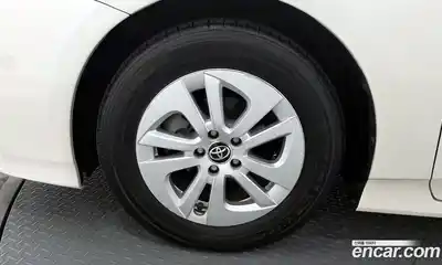 Toyota Prius 2017 1.8 гидро, миниатюра 5