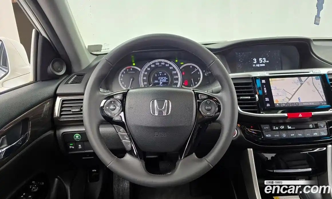 Honda Accord 2017 2.4 автомат (гидро), фото 14