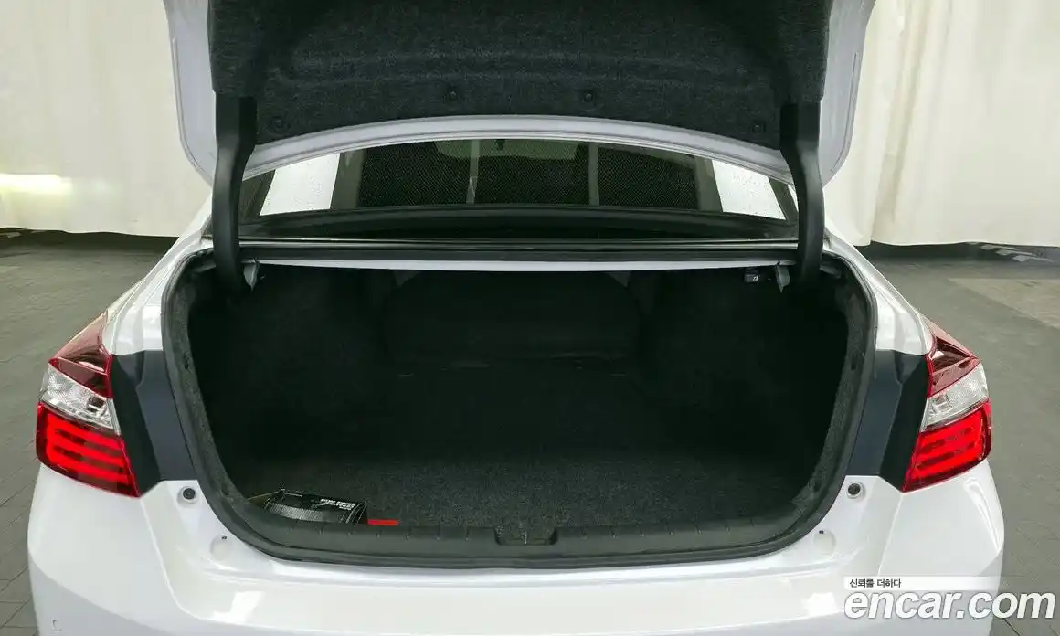 Honda Accord 2017 2.4 автомат (гидро), фото 20