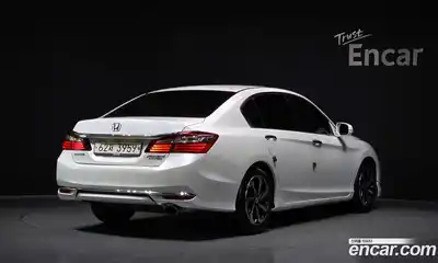 Honda Accord 2017 2.4 автомат (гидро), миниатюра 2