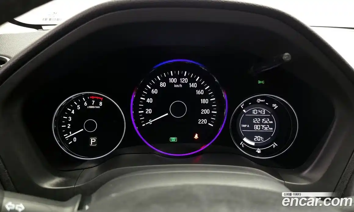 Honda HR-V 2016 1.8 автомат (гидро), фото 8