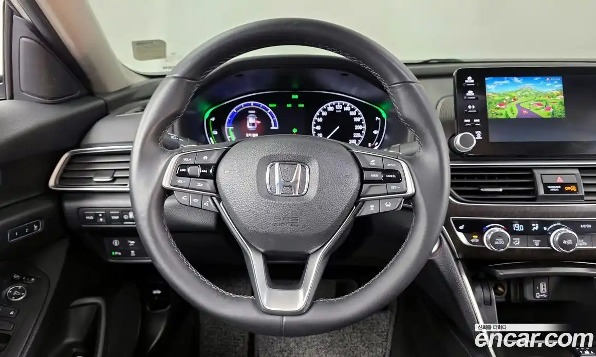 Honda Accord 2019 2.0 автомат (гидро), фото 13