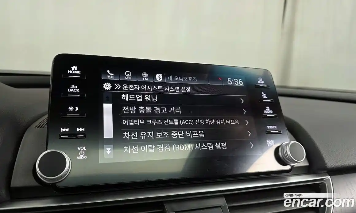 Honda Accord 2019 2.0 автомат (гидро), фото 16