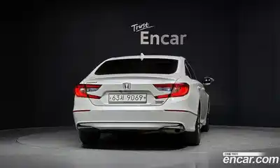 Honda Accord 2019 2.0 автомат (гидро), миниатюра 4
