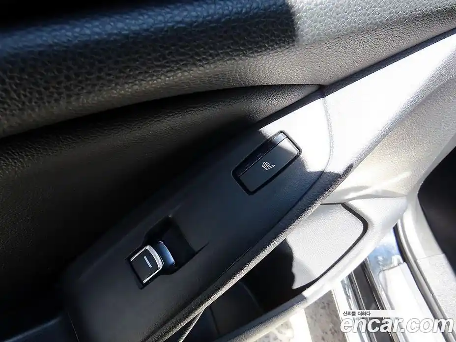 Honda Accord 2019 2.0 автомат (гидро), фото 17