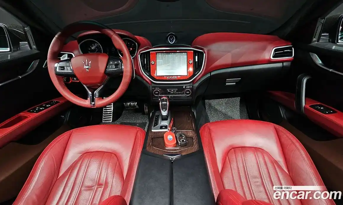 Maserati Ghibli 2015 3.0 гидро, фото 7