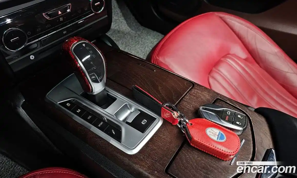 Maserati Ghibli 2015 3.0 гидро, фото 9