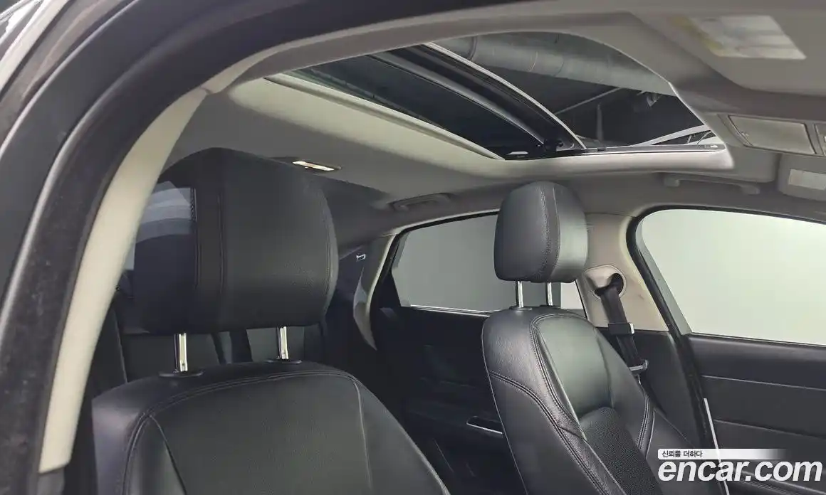 Jaguar XF 2018 2.0 гидро, фото 18