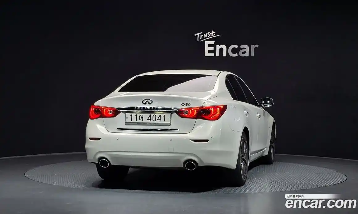 Infiniti Q50 2015 2.1 гидро, фото 4