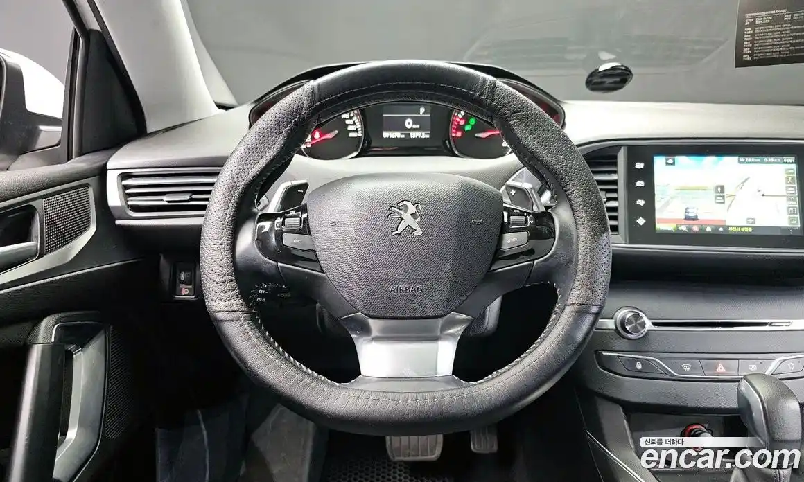 Peugeot 308 2016 1.6 автомат (гидро), фото 12