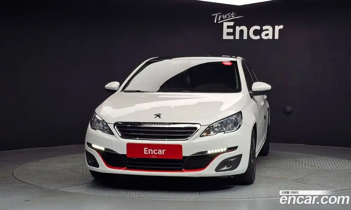 Peugeot 308 2016 1.6 автомат (гидро), фото 3
