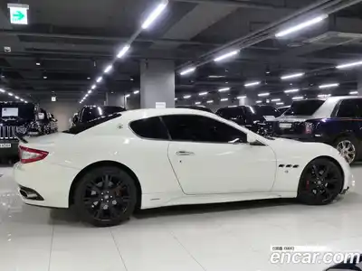 Maserati GranTurismo 2009 4.7 гидро, миниатюра 2