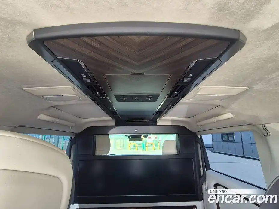 Lexus LM 2024 2.4 гидро, фото 13