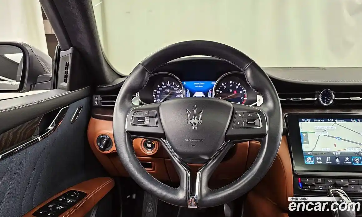 Maserati Quattroporte 2019 3.0 гидро, фото 13
