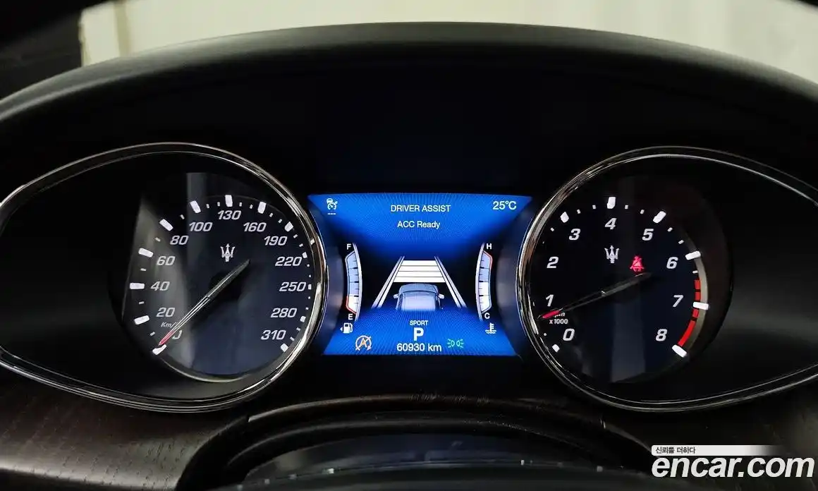 Maserati Quattroporte 2019 3.0 гидро, фото 8