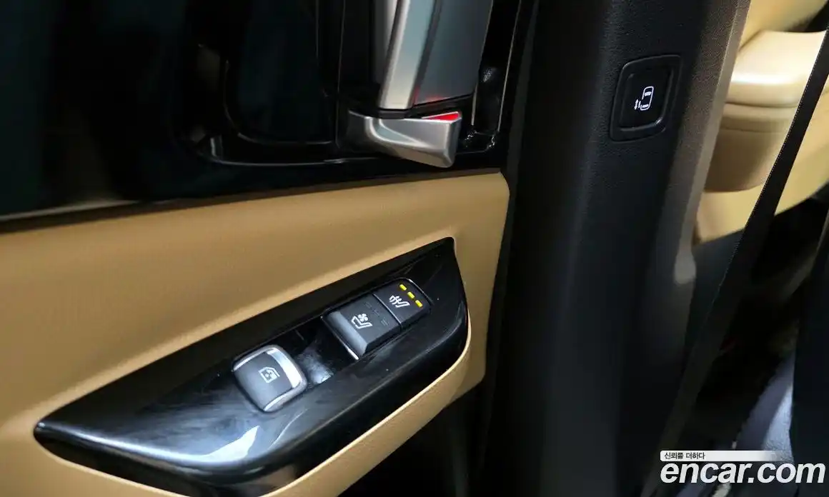 Kia Carnival 2021 2.2 автомат (гидро), фото 15