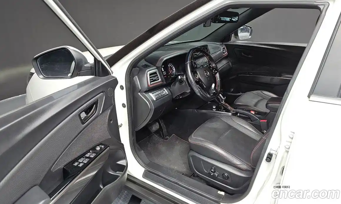 SsangYong TIBOLI 2021 1.5 автомат (гидро), фото 10
