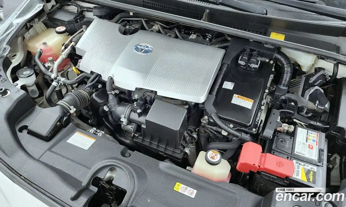 Toyota Prius 2017 1.8 гидро, фото 6