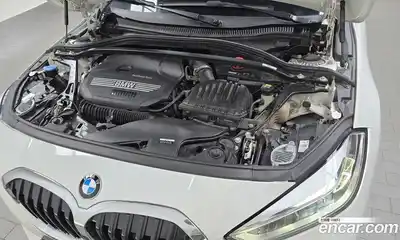 BMW 1 серия 2022 2.0 автомат (гидро), миниатюра 6