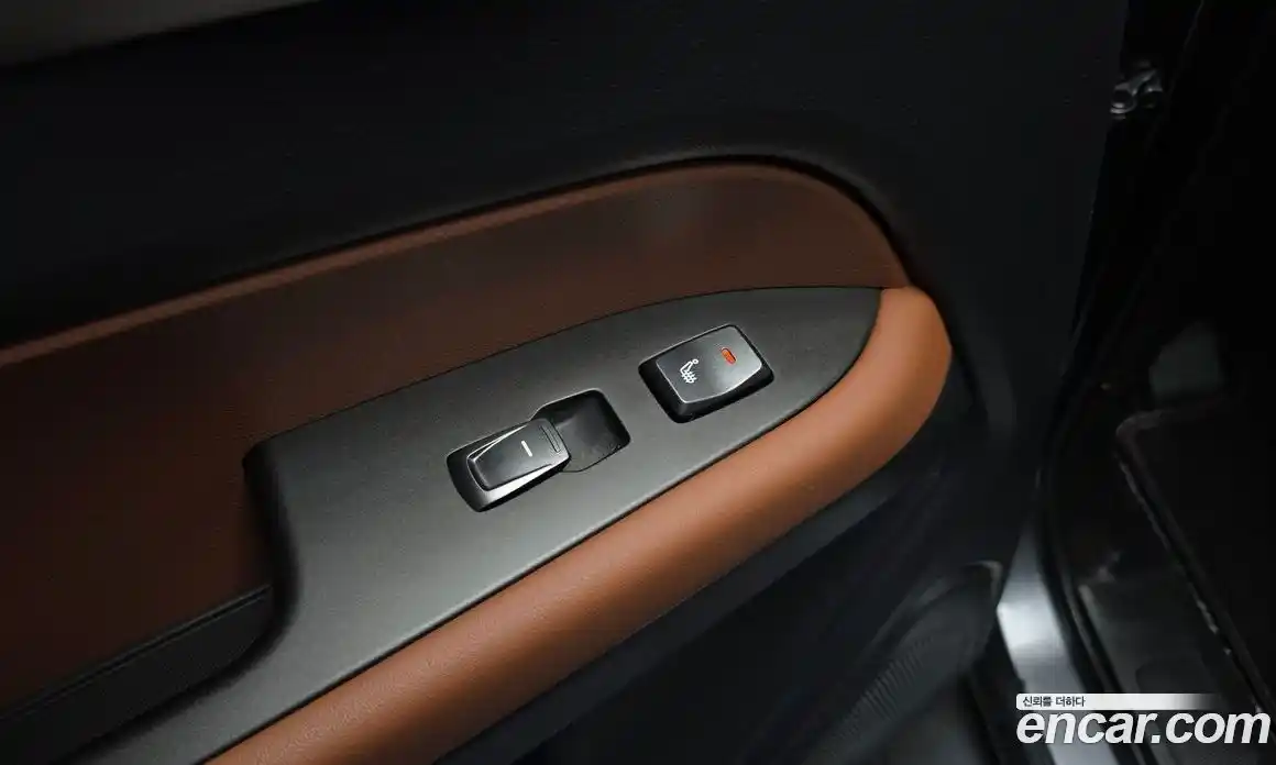 SsangYong Rexton 2018 2.2 автомат (гидро), фото 19