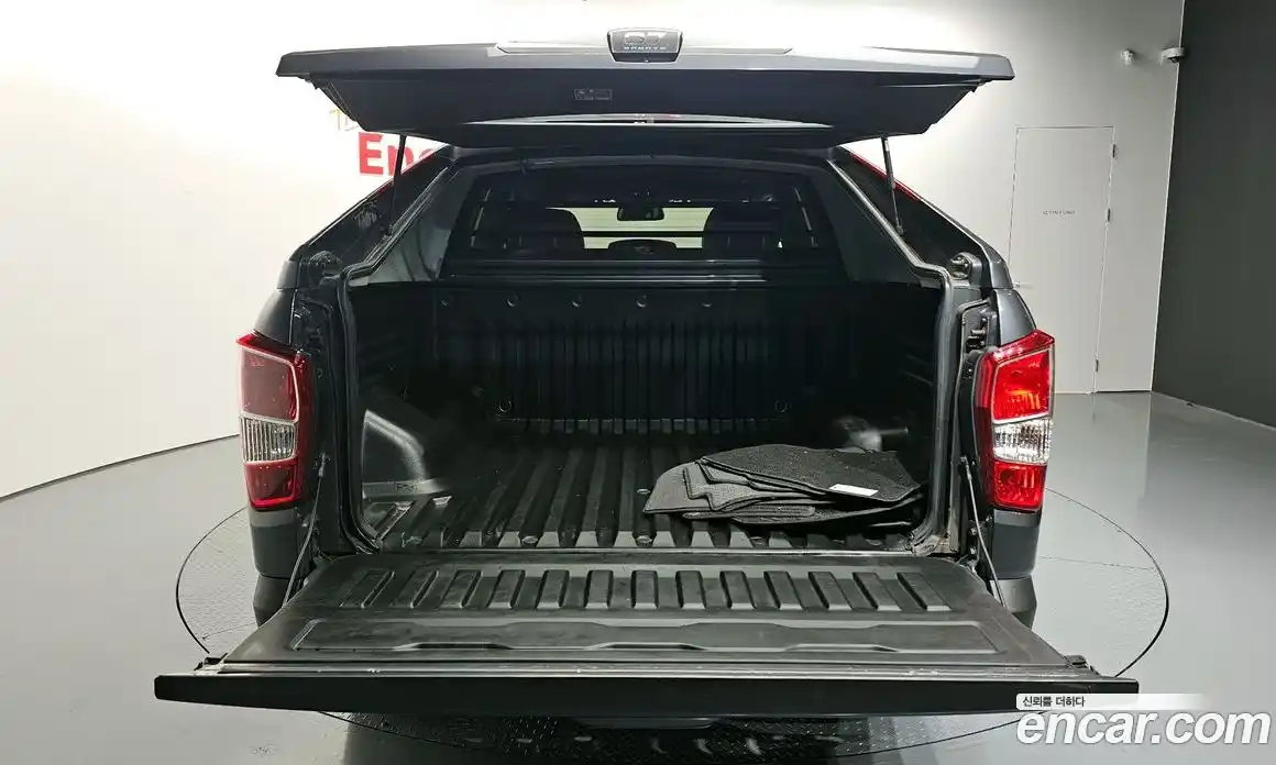 SsangYong Rexton 2018 2.2 автомат (гидро), фото 20