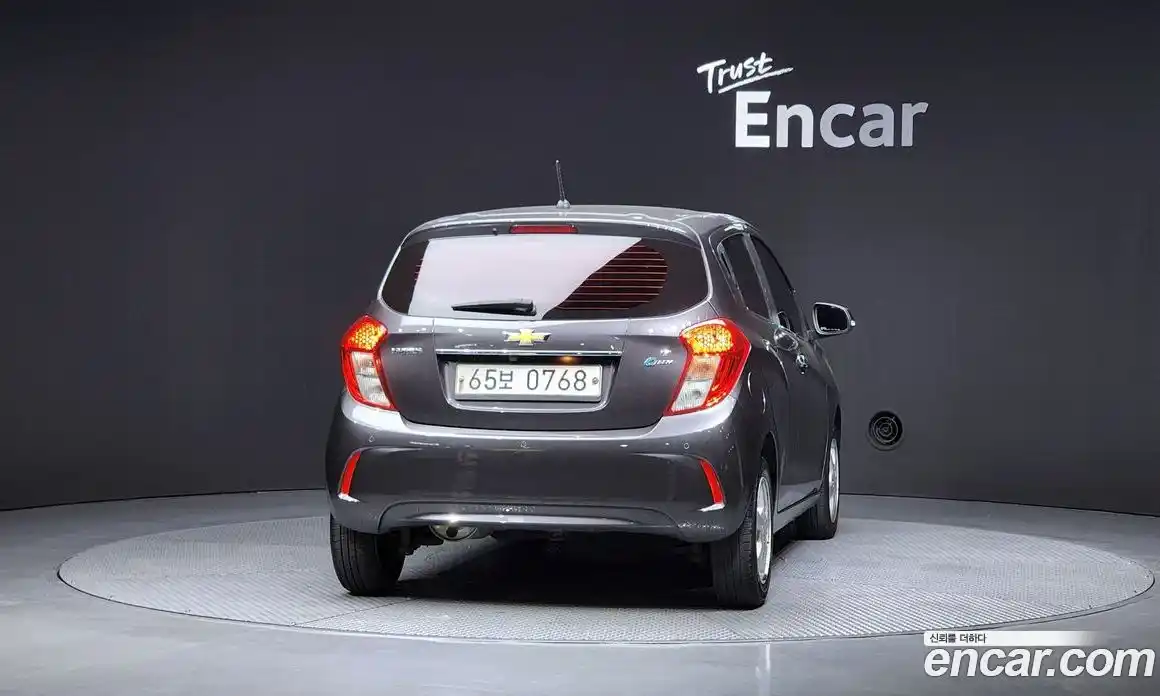Chevrolet Spark 2016 1.0 автомат (гидро), фото 4
