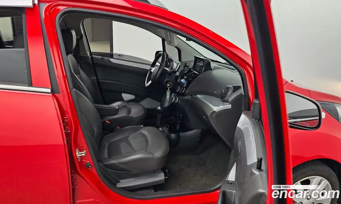 Chevrolet Spark 2014 1.0 автомат (гидро), фото 10