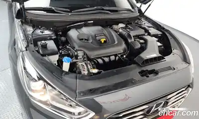 Hyundai Sonata 2017 2.0 автомат (гидро), миниатюра 6