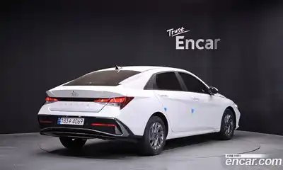 Hyundai Avante 2023 1.6 автомат (гидро), миниатюра 2