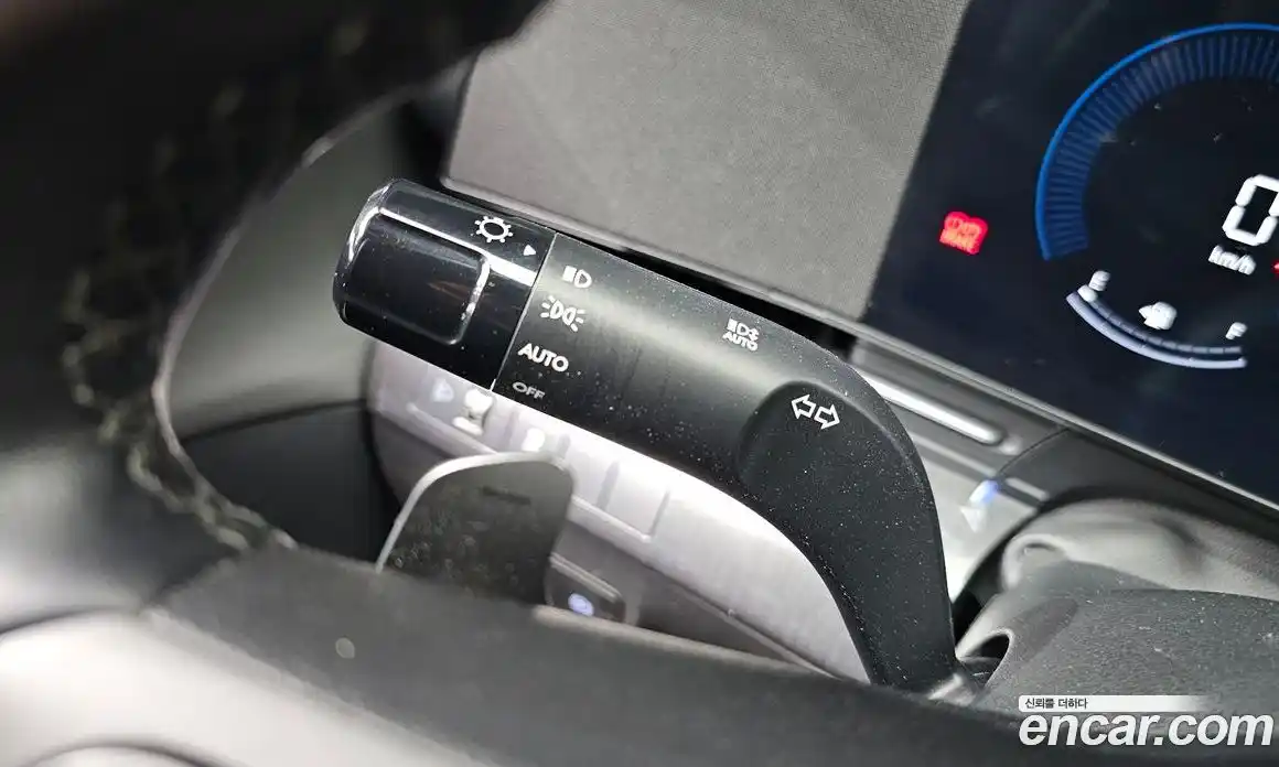 Hyundai Kona 2023 1.6 автомат (гидро), фото 28