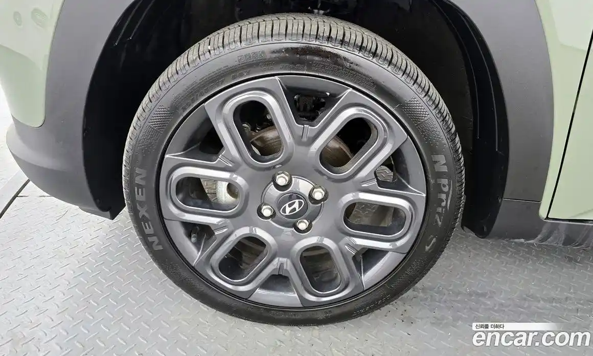 Hyundai Casper 2024 1.0 автомат (гидро), фото 5