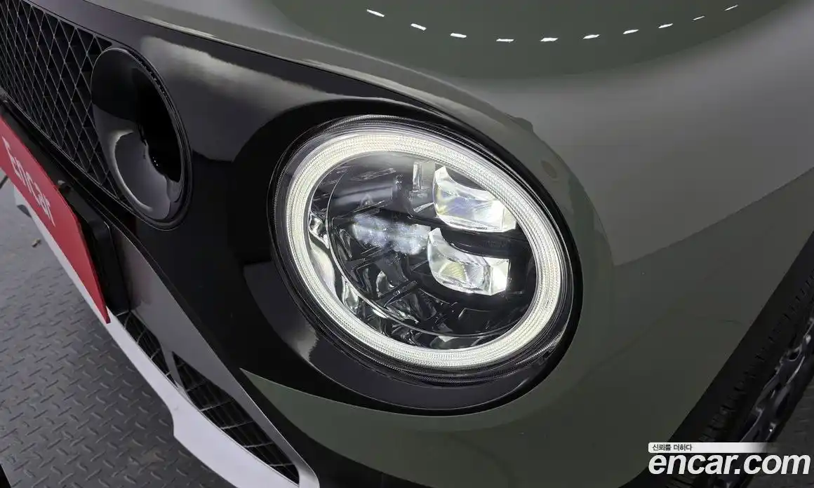 Hyundai Casper 2024 1.0 автомат (гидро), фото 8