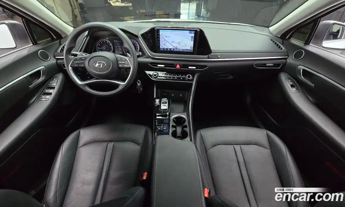 Hyundai Sonata 2021 2.0 автомат (гидро), фото 10