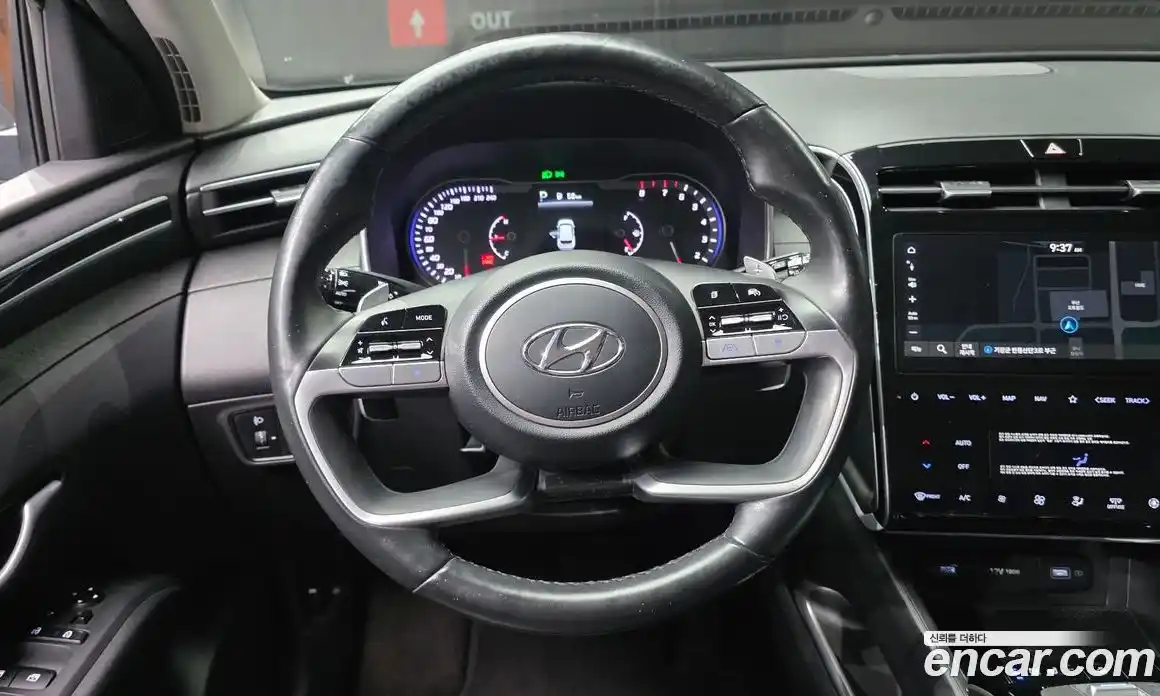 Hyundai Tucson 2022 1.6 автомат (гидро), фото 13