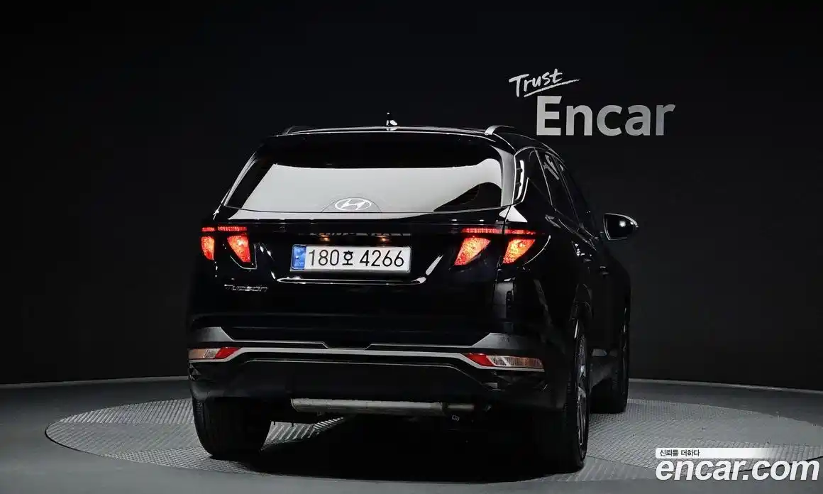 Hyundai Tucson 2022 1.6 автомат (гидро), фото 4