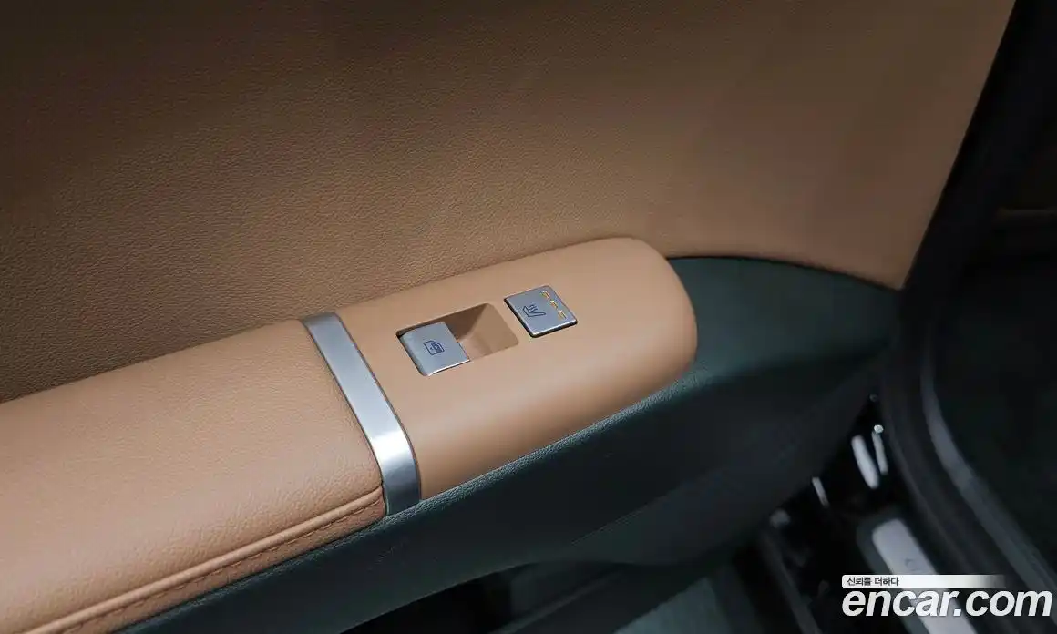 Hyundai Grandeur 2024 1.6 автомат (гидро), фото 16
